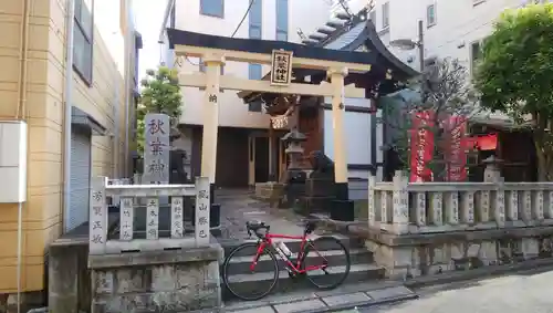 秋葉神社の鳥居