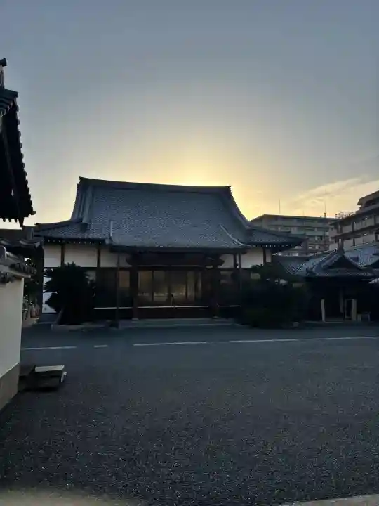 真福寺の{uncategorized: "未分類", other: "その他", undefined: "問題あり", building: "その他建物", grave: "お墓", sacred_gate: "鳥居", guardian: "狛犬", statue: "像", buddha: "仏像", history: "歴史", nature: "自然", garden: "庭園", animal: "動物", pagoda: "塔", temizu: "手水舎", mountain_gate: "山門・神門", sanctuary: "本殿・本堂", subordinate: "末社・摂社", art: "芸術", scenery: "景色", jizo: "地蔵", ema: "絵馬", goshuin: "御朱印", omikuji: "おみくじ", items: "授与品その他", amulet: "お守り", goshuincho: "御朱印帳", eats: "食事", festival: "お祭り", votive_dance: "神楽", shichigosan: "七五三参", wedding: "結婚式", experience: "体験その他", initially: "初詣", around: "周辺", anti_infection: "感染症対策"}