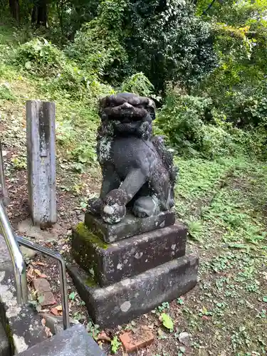 古四王神社の狛犬