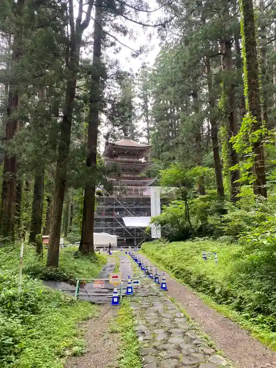 出羽神社(出羽三山神社)~三神合祭殿~(山形県)