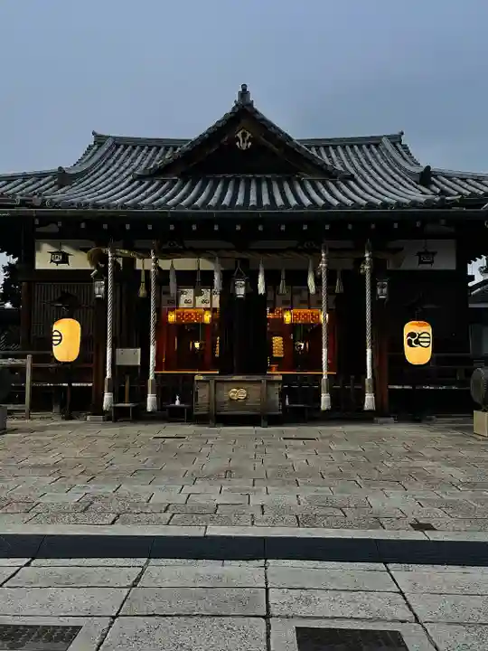 射楯兵主神社の本殿・本堂