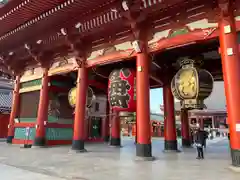 浅草寺の山門