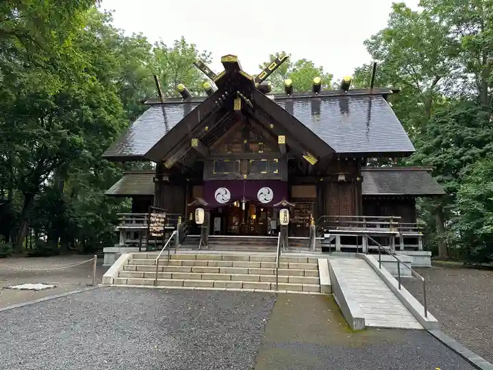 旭川神社の本殿・本堂