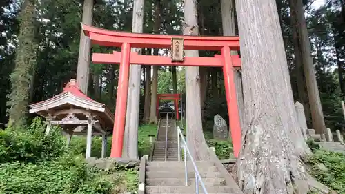 入谷八幡神社の鳥居