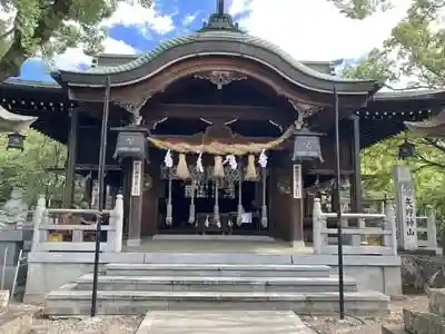 總鎮守八幡神社の本殿