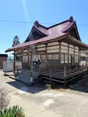 奥富士出雲神社の{uncategorized: "未分類", other: "その他", undefined: "問題あり", building: "その他建物", grave: "お墓", sacred_gate: "鳥居", guardian: "狛犬", statue: "像", buddha: "仏像", history: "歴史", nature: "自然", garden: "庭園", animal: "動物", pagoda: "塔", temizu: "手水舎", mountain_gate: "山門・神門", sanctuary: "本殿・本堂", subordinate: "末社・摂社", art: "芸術", scenery: "景色", jizo: "地蔵", ema: "絵馬", goshuin: "御朱印", omikuji: "おみくじ", items: "授与品その他", amulet: "お守り", goshuincho: "御朱印帳", eats: "食事", festival: "お祭り", votive_dance: "神楽", shichigosan: "七五三参", wedding: "結婚式", experience: "体験その他", initially: "初詣", around: "周辺", anti_infection: "感染症対策"}