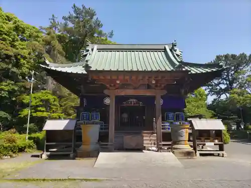 御穂神社の本殿