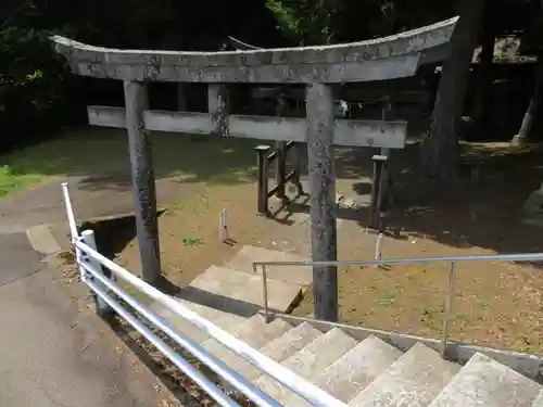 原野八幡宮の鳥居