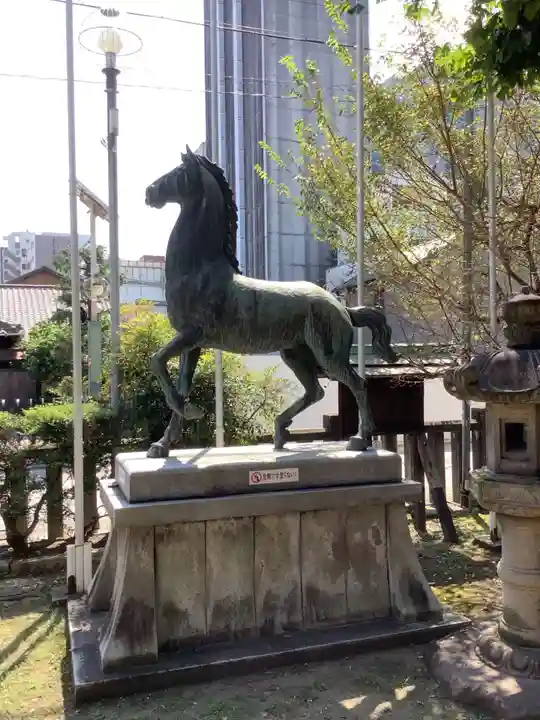 富士浅間神社の狛犬