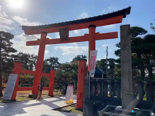 白山神社の鳥居