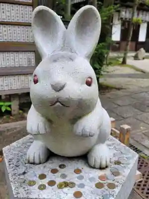 岡崎神社の狛犬