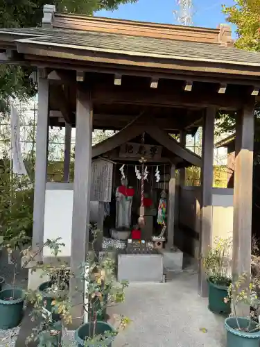 相模原氷川神社の{uncategorized: "未分類", other: "その他", undefined: "問題あり", building: "その他建物", grave: "お墓", sacred_gate: "鳥居", guardian: "狛犬", statue: "像", buddha: "仏像", history: "歴史", nature: "自然", garden: "庭園", animal: "動物", pagoda: "塔", temizu: "手水舎", mountain_gate: "山門・神門", sanctuary: "本殿・本堂", subordinate: "末社・摂社", art: "芸術", scenery: "景色", jizo: "地蔵", ema: "絵馬", goshuin: "御朱印", omikuji: "おみくじ", items: "授与品その他", amulet: "お守り", goshuincho: "御朱印帳", eats: "食事", festival: "お祭り", votive_dance: "神楽", shichigosan: "七五三参", wedding: "結婚式", experience: "体験その他", initially: "初詣", around: "周辺", anti_infection: "感染症対策"}