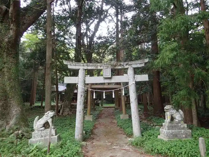 太祝詞神社の鳥居