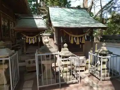 挙母神社の末社・摂社