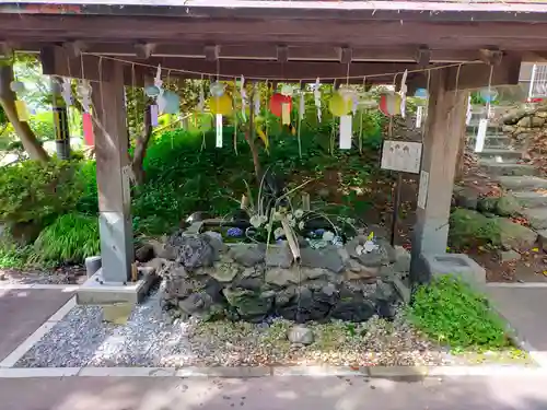 虻田神社の手水舎