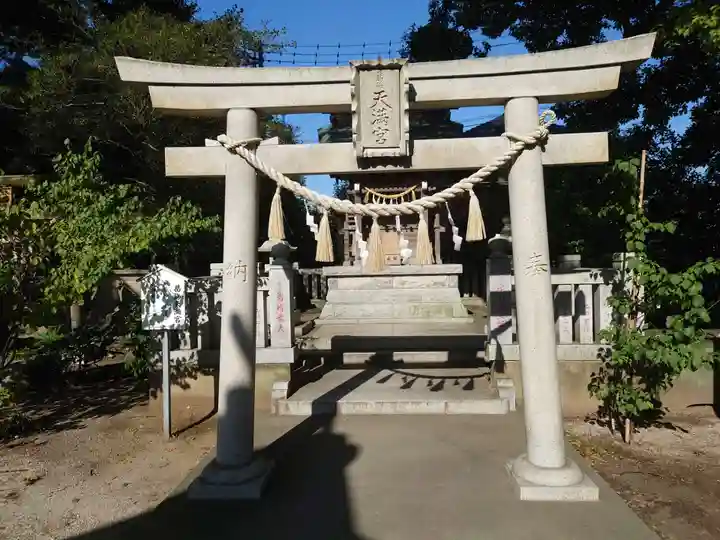 葛飾八幡宮の末社・摂社