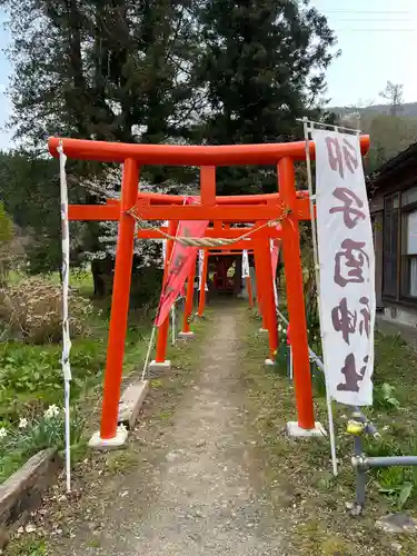 卯子酉神社(岩手県)
