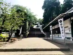 母智丘神社の建物その他