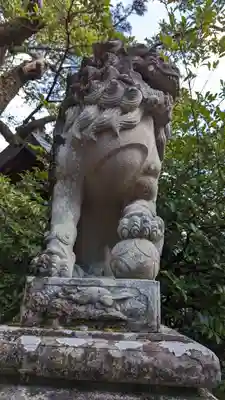 岡崎神社の狛犬