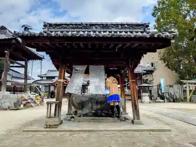 圓明寺（円明寺）の手水舎