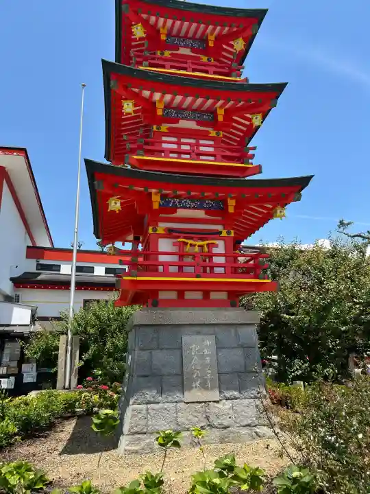 綱敷天満宮の塔