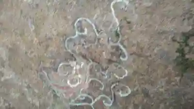 岩洞窟・迦陵頻伽のその他建物