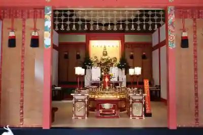 六波羅蜜寺の{uncategorized: "未分類", other: "その他", undefined: "問題あり", building: "その他建物", grave: "お墓", sacred_gate: "鳥居", guardian: "狛犬", statue: "像", buddha: "仏像", history: "歴史", nature: "自然", garden: "庭園", animal: "動物", pagoda: "塔", temizu: "手水舎", mountain_gate: "山門・神門", sanctuary: "本殿・本堂", subordinate: "末社・摂社", art: "芸術", scenery: "景色", jizo: "地蔵", ema: "絵馬", goshuin: "御朱印", omikuji: "おみくじ", items: "授与品その他", amulet: "お守り", goshuincho: "御朱印帳", eats: "食事", festival: "お祭り", votive_dance: "神楽", shichigosan: "七五三参", wedding: "結婚式", experience: "体験その他", initially: "初詣", around: "周辺", anti_infection: "感染症対策"}