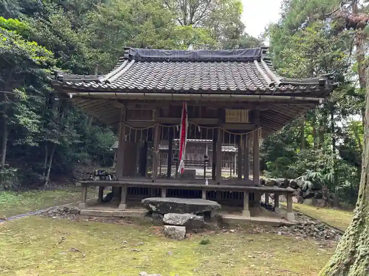 伊香具坂神社の本殿・本堂