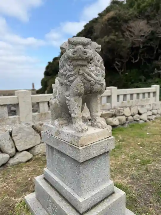 田島神社の{uncategorized: "未分類", other: "その他", undefined: "問題あり", building: "その他建物", grave: "お墓", sacred_gate: "鳥居", guardian: "狛犬", statue: "像", buddha: "仏像", history: "歴史", nature: "自然", garden: "庭園", animal: "動物", pagoda: "塔", temizu: "手水舎", mountain_gate: "山門・神門", sanctuary: "本殿・本堂", subordinate: "末社・摂社", art: "芸術", scenery: "景色", jizo: "地蔵", ema: "絵馬", goshuin: "御朱印", omikuji: "おみくじ", items: "授与品その他", amulet: "お守り", goshuincho: "御朱印帳", eats: "食事", festival: "お祭り", votive_dance: "神楽", shichigosan: "七五三参", wedding: "結婚式", experience: "体験その他", initially: "初詣", around: "周辺", anti_infection: "感染症対策"}