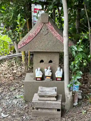 白根神社の末社