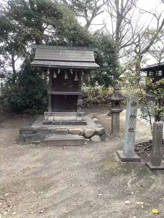 稲荷明神の末社・摂社