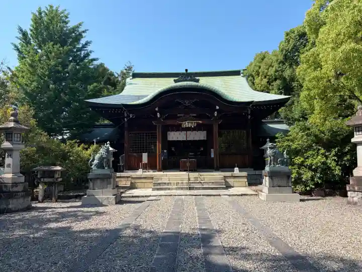 溝旗神社(肇國神社)の{uncategorized: "未分類", other: "その他", undefined: "問題あり", building: "その他建物", grave: "お墓", sacred_gate: "鳥居", guardian: "狛犬", statue: "像", buddha: "仏像", history: "歴史", nature: "自然", garden: "庭園", animal: "動物", pagoda: "塔", temizu: "手水舎", mountain_gate: "山門・神門", sanctuary: "本殿・本堂", subordinate: "末社・摂社", art: "芸術", scenery: "景色", jizo: "地蔵", ema: "絵馬", goshuin: "御朱印", omikuji: "おみくじ", items: "授与品その他", amulet: "お守り", goshuincho: "御朱印帳", eats: "食事", festival: "お祭り", votive_dance: "神楽", shichigosan: "七五三参", wedding: "結婚式", experience: "体験その他", initially: "初詣", around: "周辺", anti_infection: "感染症対策"}