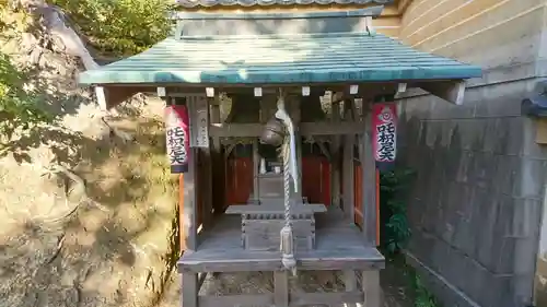 鹿苑寺（金閣寺）の末社・摂社