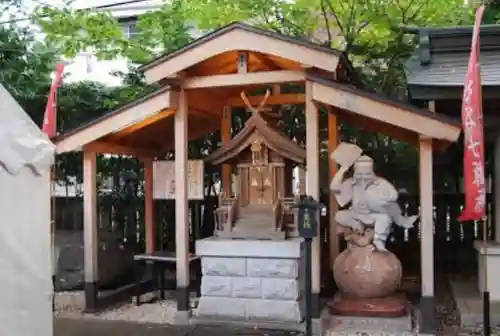 大鳥神社の末社・摂社