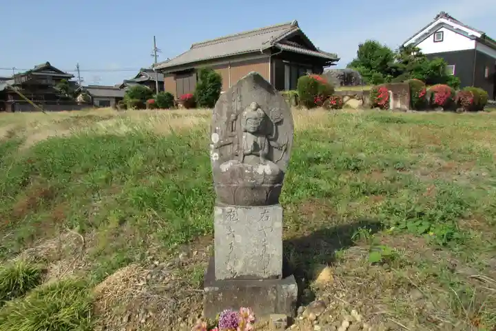 薬師堂(安戸公民館)の像