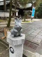 岡崎神社の狛犬