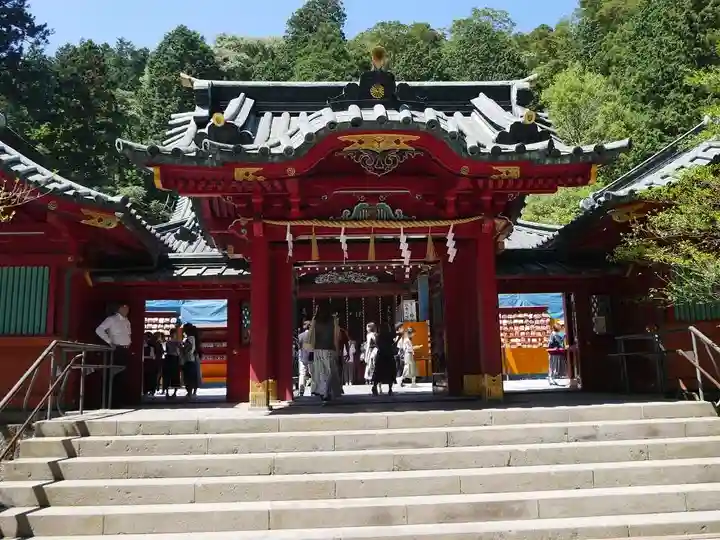 箱根神社の山門・神門