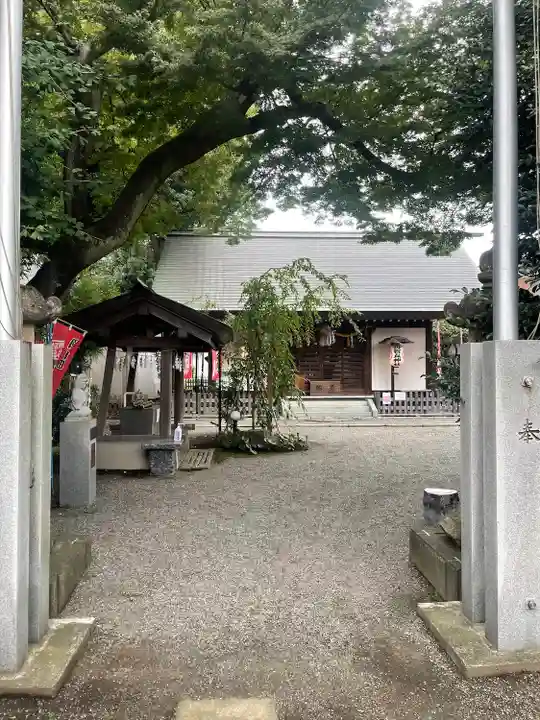 母智丘神社の本殿・本堂