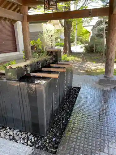 善知鳥神社の手水