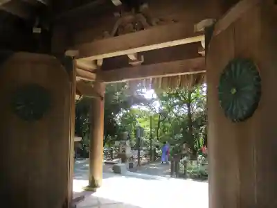 志賀海神社の山門・神門