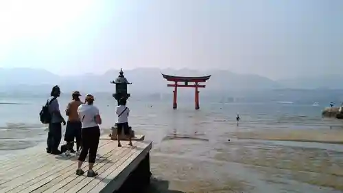 厳島神社(広島県)