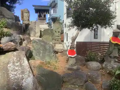 八幡社(栄生八幡社)の末社・摂社