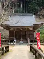 小新屋観音の本殿・本堂