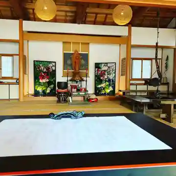 遠照山 光明寺(尼崎大仏)の本殿・本堂