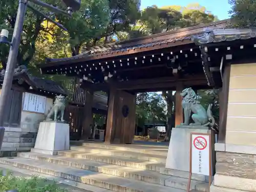 靖國神社の山門・神門