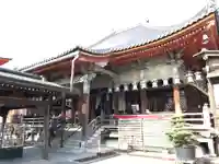 中山寺の本殿・本堂