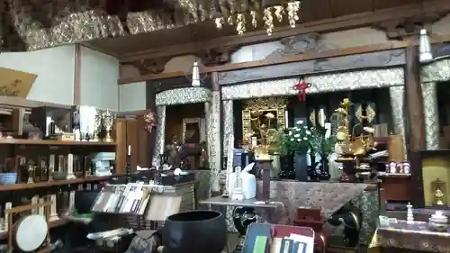 神護寺の本殿・本堂