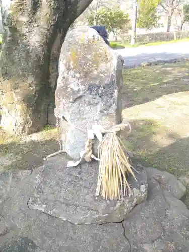 荒神社の塔