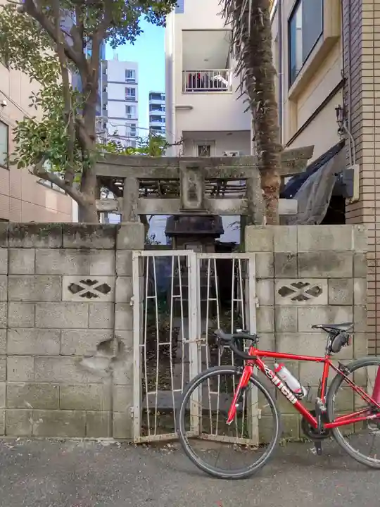 吾右エ門稲荷神社の鳥居