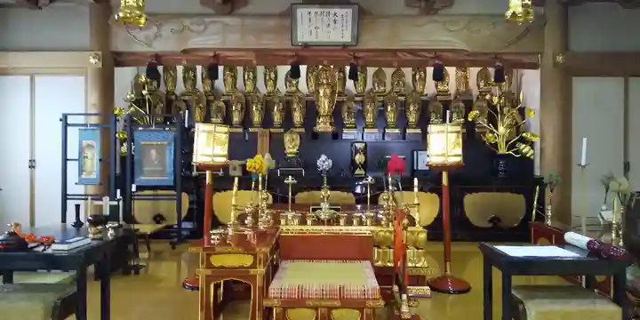 金峰寺の本殿・本堂
